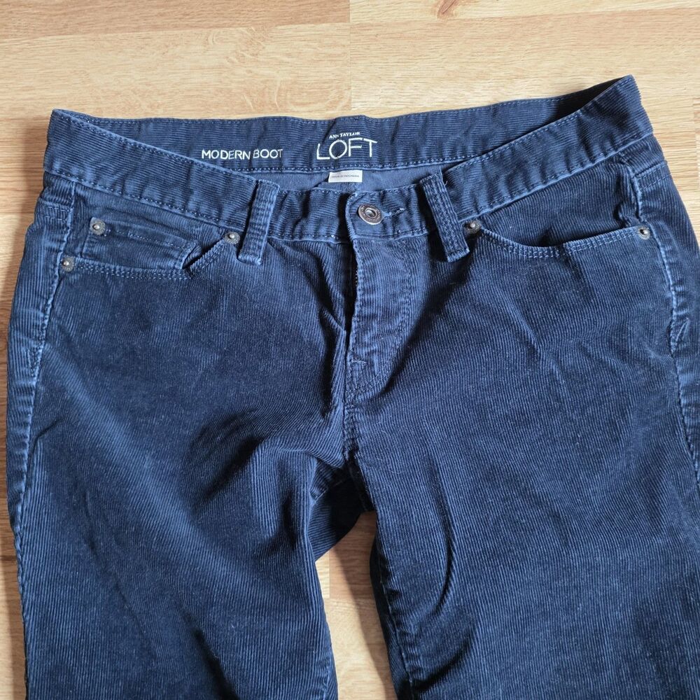 LOFT Ann Taylor Corduroy Pants Womens Sz 4 Blue Modern Boot Preppy Casual - Picture 2 of 10